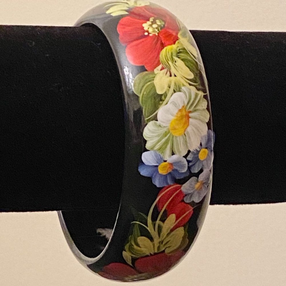 Rare Hand-Painted Ukranian Black Lacquer & Flowers Bracelet, 8" - Picture 9 of 9